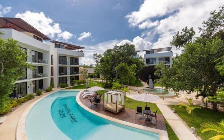 Apartment Park Penthouse